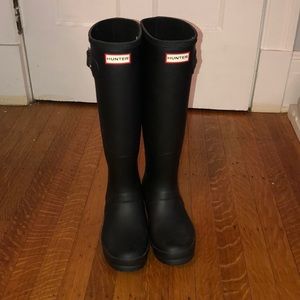 Tall Black Hunter boots